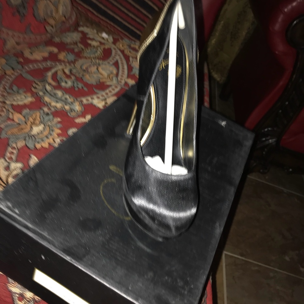 Colin Stuart heel